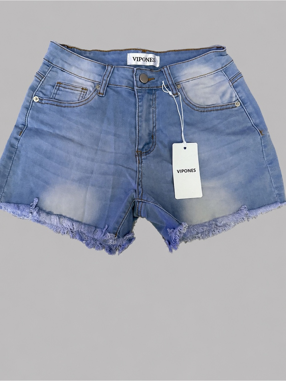 VIPONES women’s denim shorts in a light blue faded wash, size 4